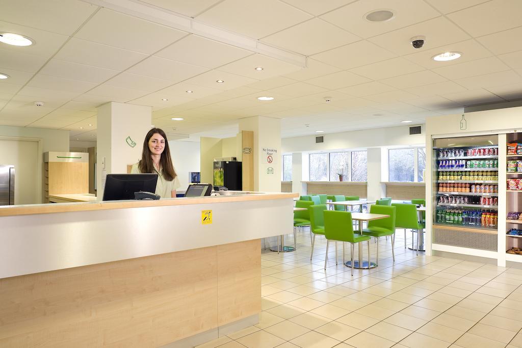Ibis Budget Bradford Бредфорд Екстер'єр фото
