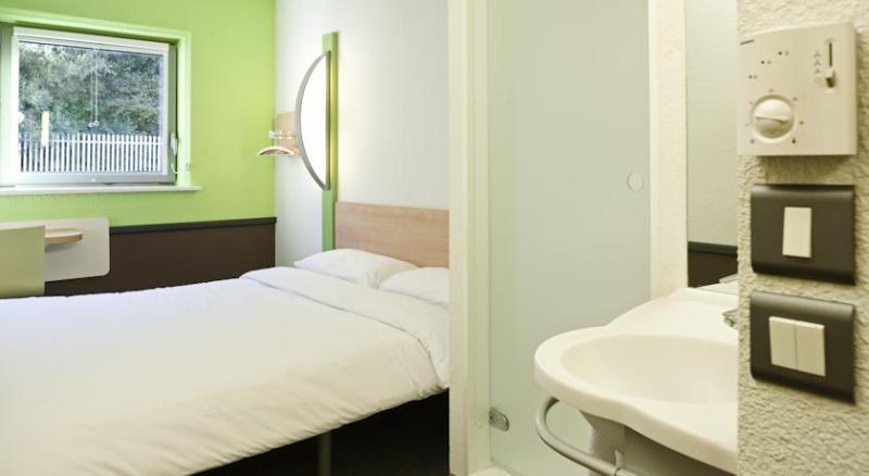 Ibis Budget Bradford Бредфорд Екстер'єр фото