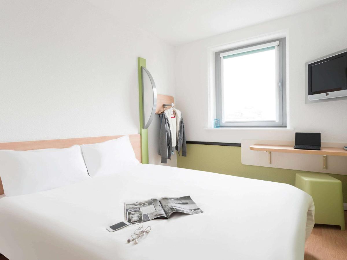 Ibis Budget Bradford Бредфорд Екстер'єр фото